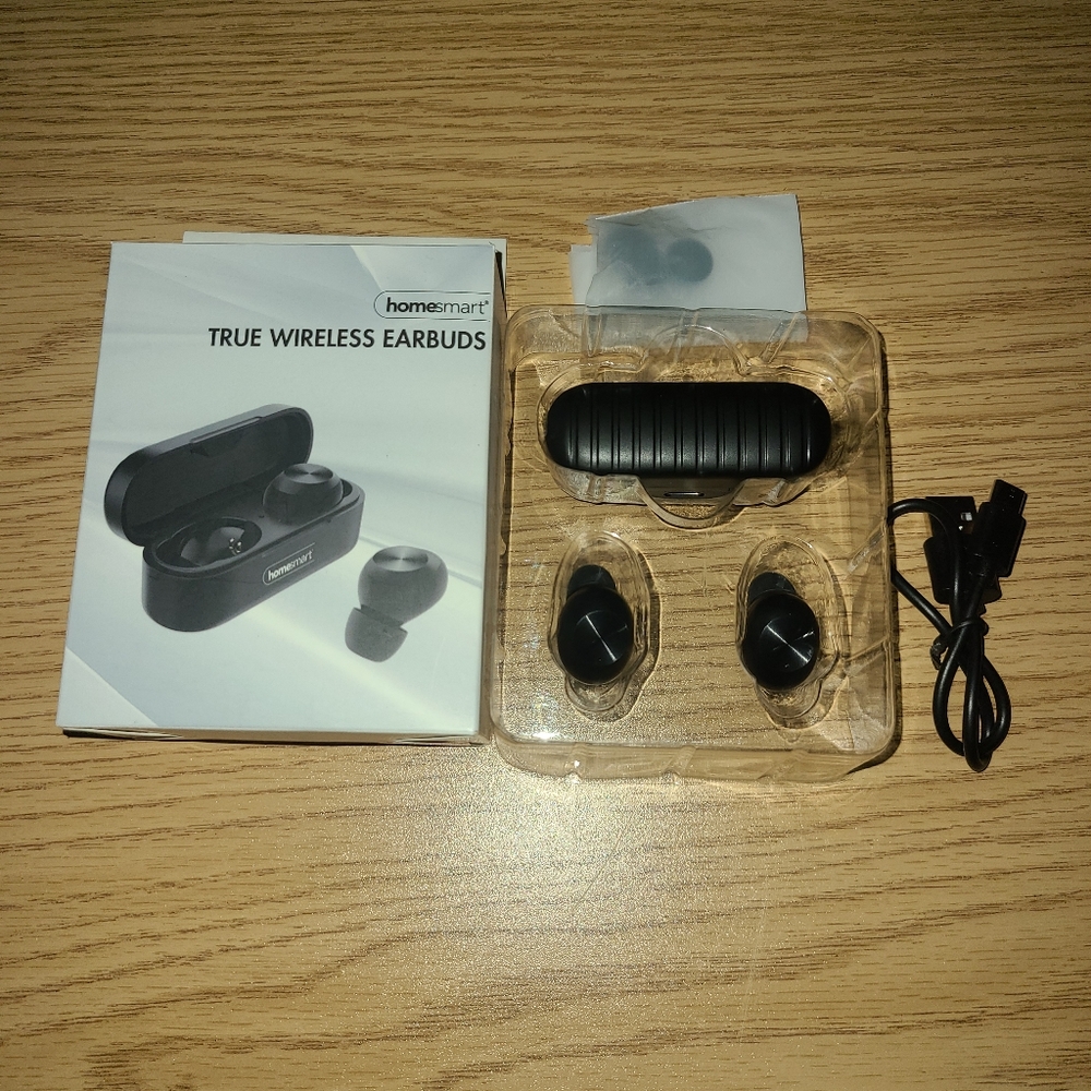 Bluetooth/Wireless Earbuds by HOMESMART